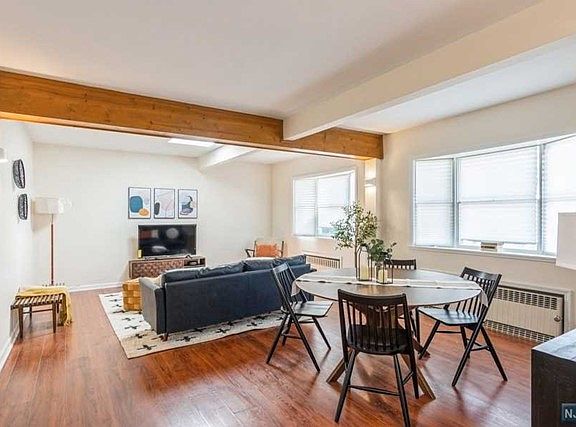 4th image of 34 Claremont Ave