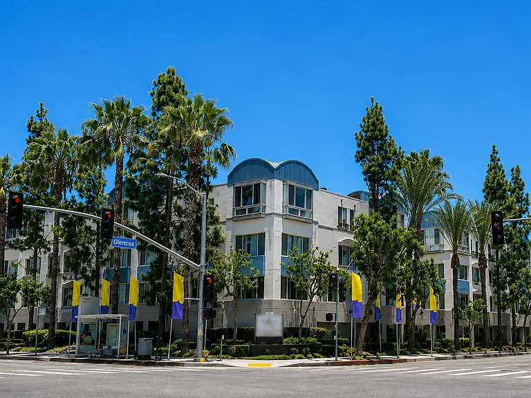 Prism at NoHo — Photo 1