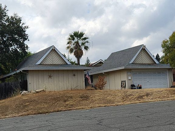 3rd image of 3027 Youngs Ct