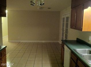 247 Henson Rd, Hawkinsville, GA 31036