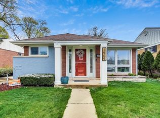 1909 S Fairview Ave, Park Ridge, IL 60068