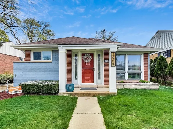 1909 S Fairview Ave, Park Ridge, IL 60068