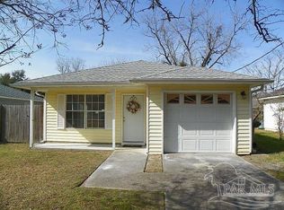 6119 Hilburn Rd, Pensacola, FL 32504