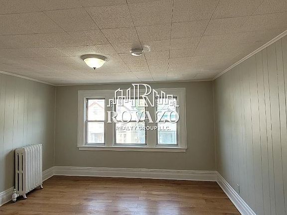 5th image of 413 Summer Ave #3