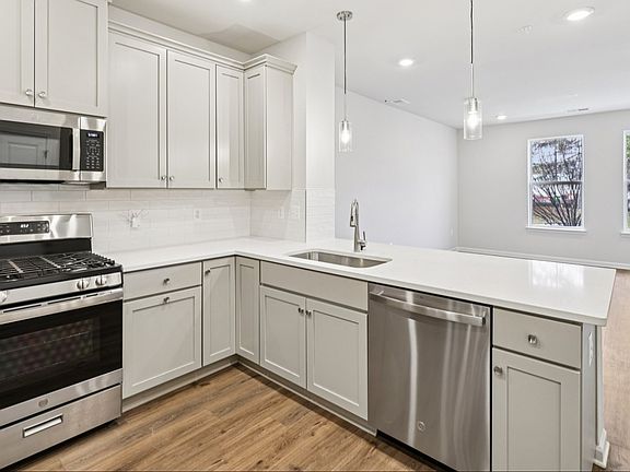 2nd image of 19566 Village Walk Dr