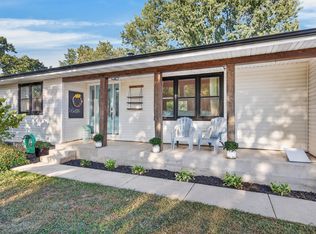 1938 Dark Valley Rd, Marshfield, MO 65706
