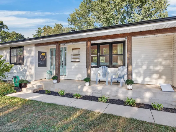 1938 Dark Valley Road, Marshfield, MO 65706