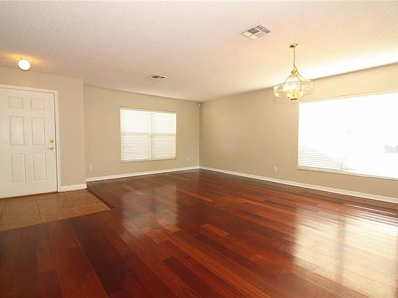 3rd image of 1101 Kempton Chase Pkwy