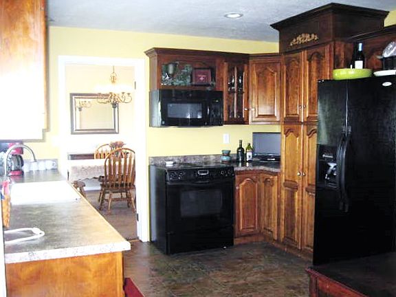 5th image of 2059 W 225 S