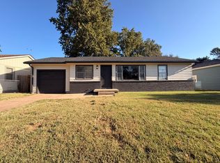 234 Stanley Dr, Arkansas City, KS 67005