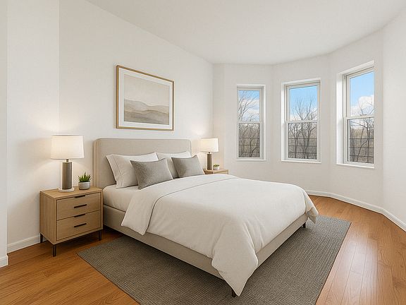 3rd image of 1342 Jefferson Ave #3
