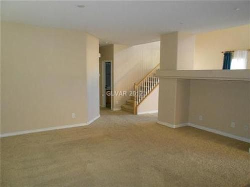 4th image of 10324 Walworth Ave