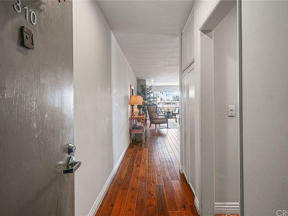 2nd image of 901 10th St APT 310