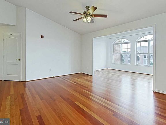 3rd image of 7710 Haynes Point Way Unit K