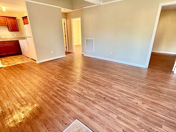 2nd image of 312 Moss Rose Ct