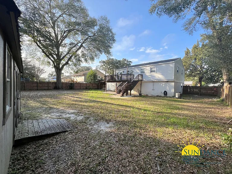 132 Sotir St NW — Photo 22