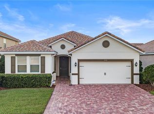 2152 Weaver Bird Ln, Venice, FL 34292