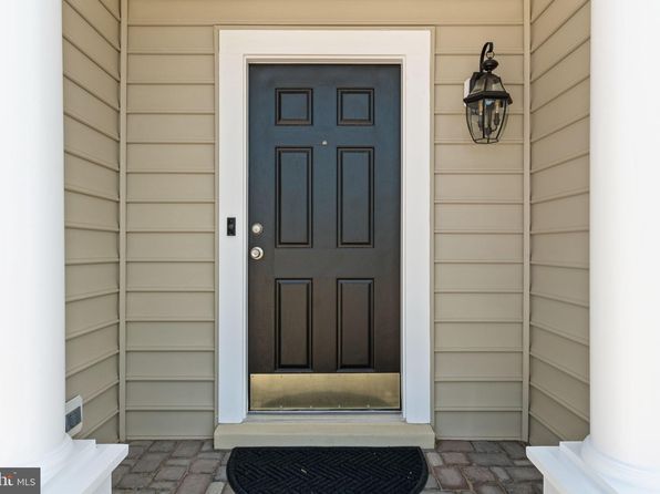 13191 Triple Crown Loop, Gainesville, VA 20155
