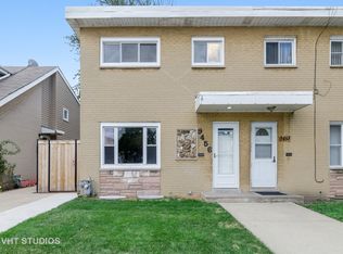 9456 Potter Rd, Des Plaines, IL 60016