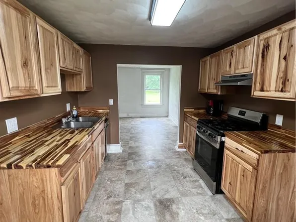 14 B Ave, Windsor, VA 23487