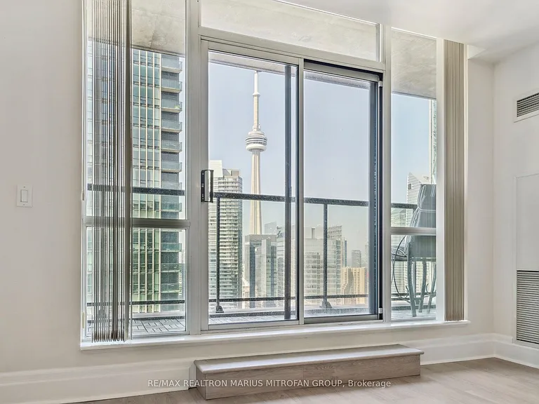 16 Yonge St #3808 — Photo 40