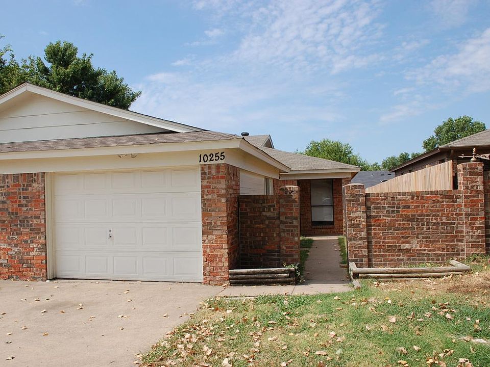 1st image of 10255 Aurora Dr