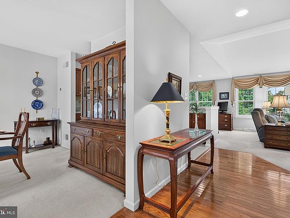 5th image of 1133 Brighton Ave