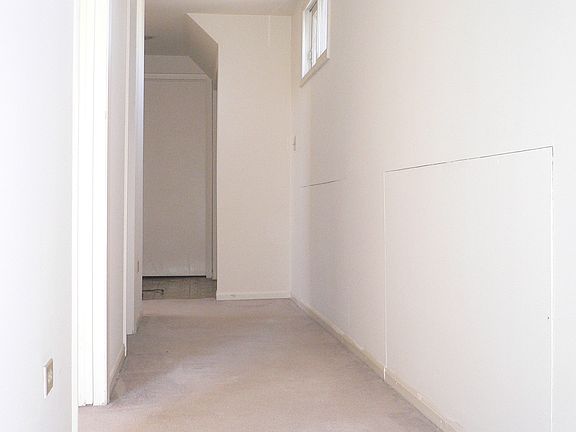 3rd image of 3018 N Clybourn Ave APT 2F