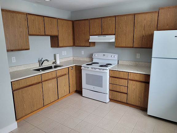 5th image of 1319 Columbus Ave #5