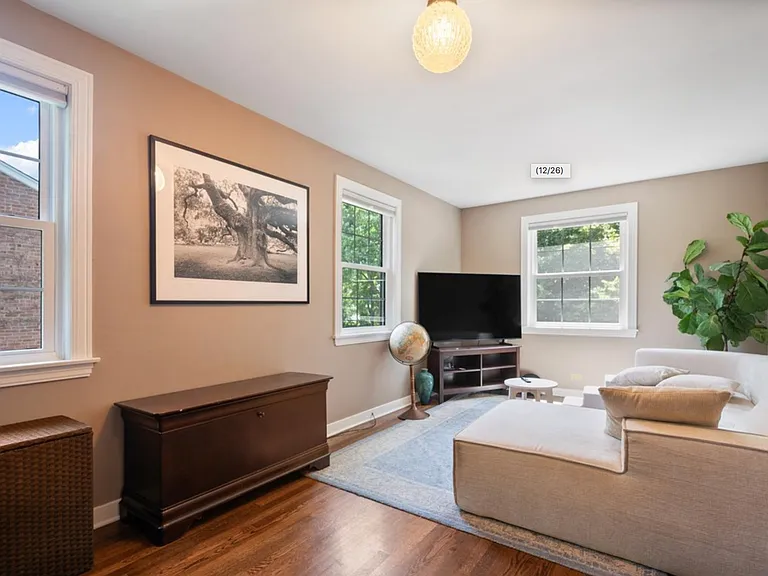6957 N Caldwell Ave — Photo 9