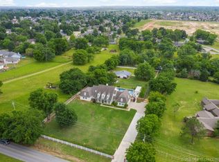 1640 W 111th St S, Jenks, OK 74037