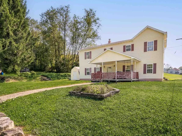 2833 Gladesville Rd, Independence, WV 26374