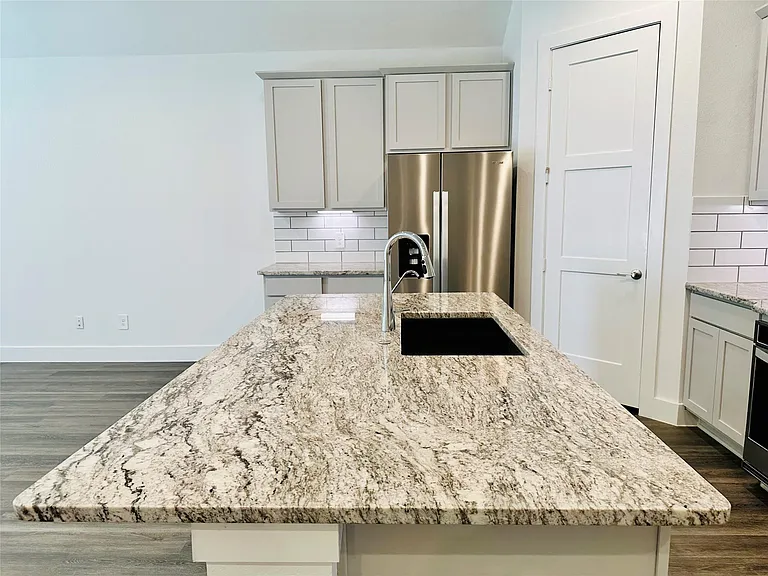 13689 Balanced Rock Dr — Photo 11