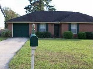 27 Daveitta Dr, Savannah, GA 31419