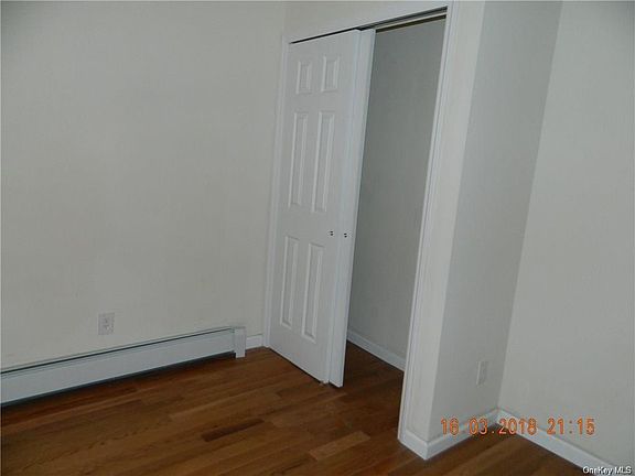 4th image of 1182 E Tremont Ave #1