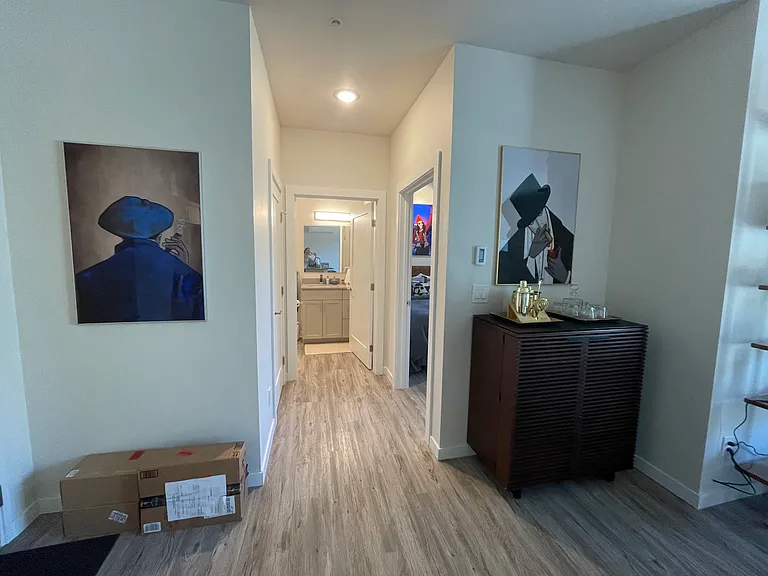 1203 Capitol St — Photo 17