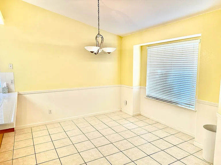 5811 W Fremont Ave — Photo 12