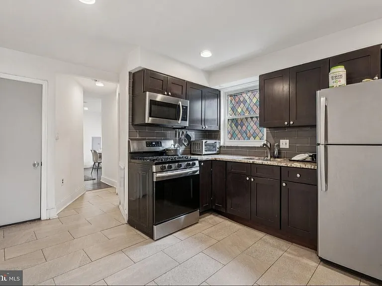 1432 W Porter St #2 — Photo 1