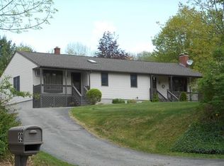 29 Comins Rd, Oxford, MA 01540