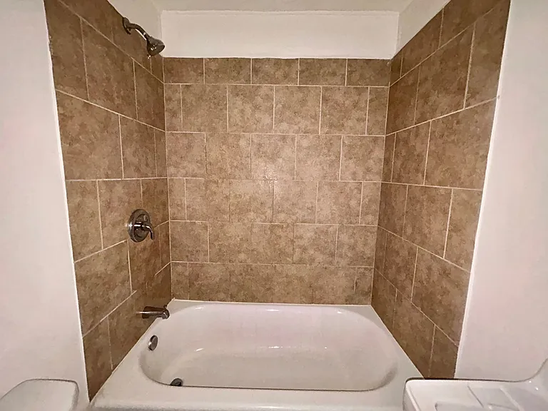 114 - Robert Hammond (Santa Paula) — Photo 15
