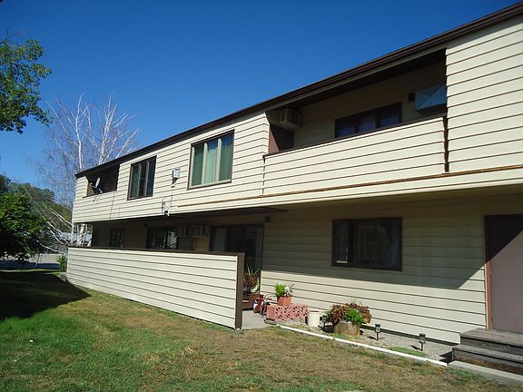 3rd image of 804 10th St S APT A4