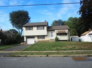 1733 Wickford Rd, South Plainfield, NJ 07080