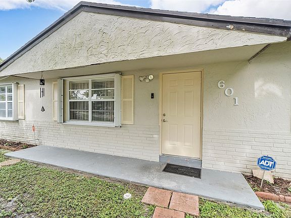 2nd image of 601 SW 79th Avenue