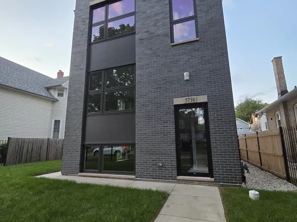 5736 W Huron St Unit 3, Chicago, IL 60644