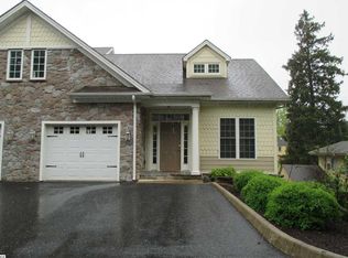 121-A Overlook Rd, Staunton, VA 24401