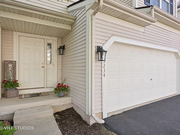3rd image of 3234 Napa Ct