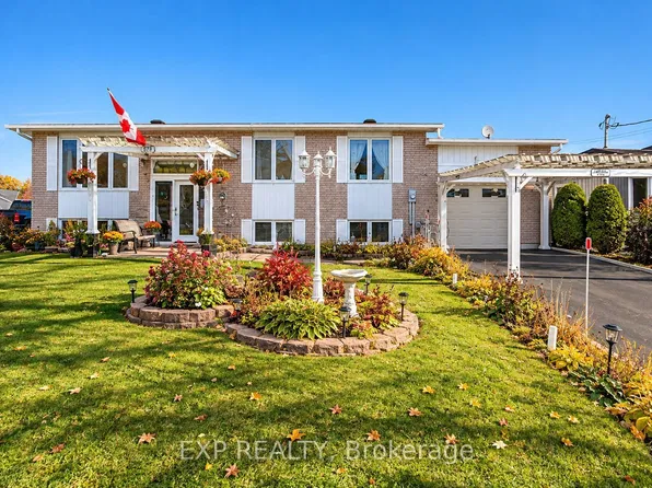 578 Telegraph Rd, Alfred And Plantagenet, ON K0B 1A0