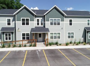 130 S Prince St APT 6, Whitewater, WI 53190