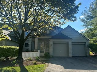 4 Harker Hill Dr #12, Hamburg, NJ 07419