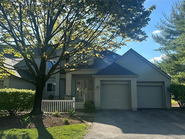 4 Harker Hill Dr #12